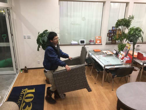 1月17日(火) 火曜日のみんなブログヽ( ‘ω’ )ノ ランクル・ハマーの構造変更もお任せ下さい♫TOMMY_b0127002_21311884.jpg