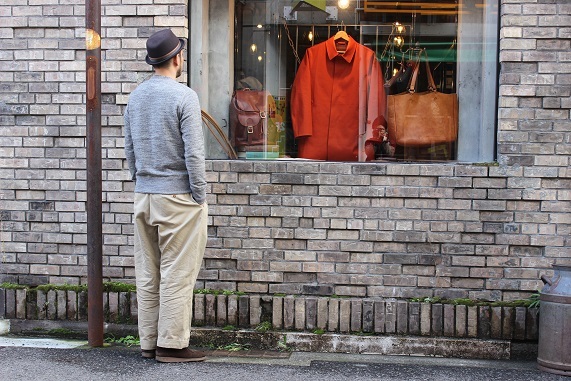 間違いなく使うスウェットアイテムだからこそ間違いないブランドで! Jackman \"GG SWEAT CREWNECK\"_f0191324_08264295.jpg