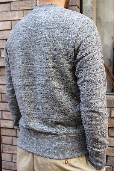 間違いなく使うスウェットアイテムだからこそ間違いないブランドで! Jackman \"GG SWEAT CREWNECK\"_f0191324_08265913.jpg