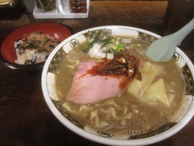 「すごい煮干ラーメン凪 五反田西口店」で煮干ラーメン＋漁師飯セット♪９６_c0169330_12144240.jpg