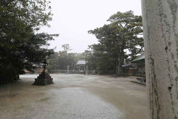 八剱神社_b0182547_23252942.jpg