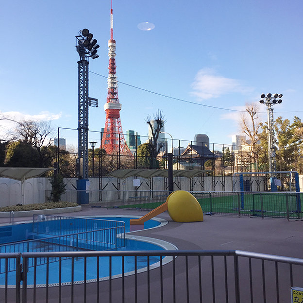 増上寺＆東京タワーからの、ヤスマサと行ったプールが！Used to be my Playground♪_e0000295_21434694.jpg