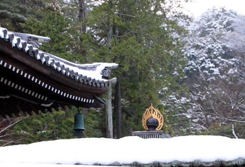 南禅寺も雪景色_e0048413_151658.jpg