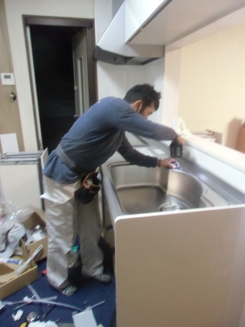 U様邸(佐伯区藤ノ木)キッチン改修・その他工事_d0125228_8152166.jpg