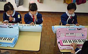 新しい曲に挑戦!_e0325335_165918.jpg