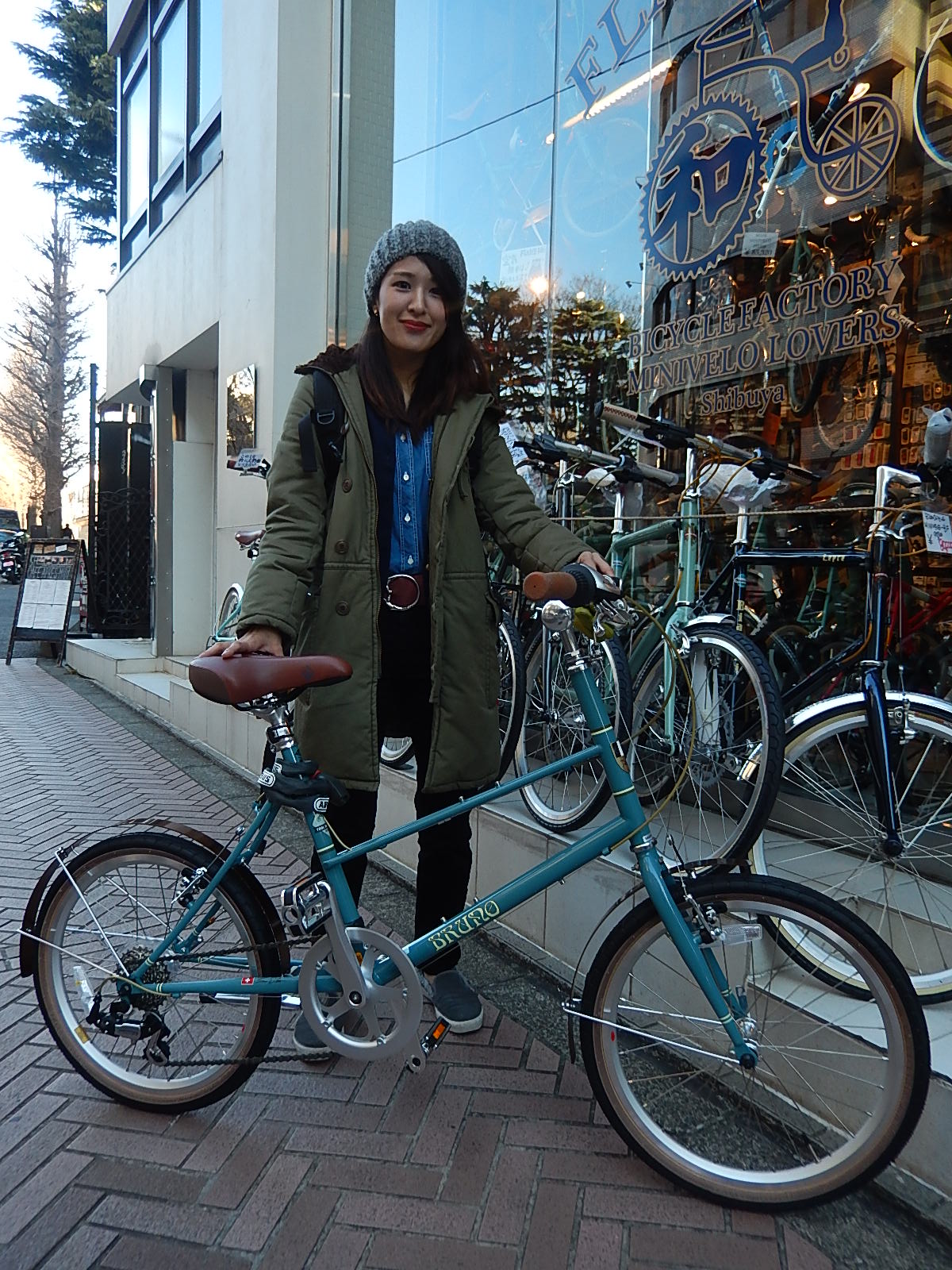 1月18日　渋谷　原宿　の自転車屋　FLAME bike前です_e0188759_19584845.jpg