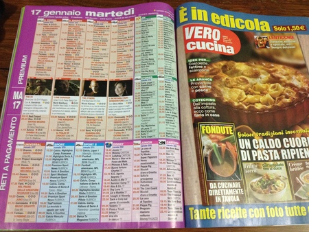 テレビ番組を雑誌でチェック!_a0136671_1145287.jpg