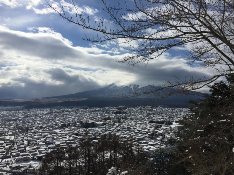 富士山満の旅 〜その8・新倉山浅間公園の忠霊塔〜_a0146493_23023237.jpg