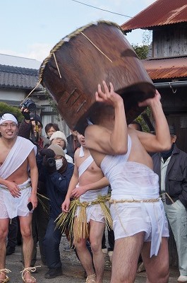 ２０１７江浦町の臼かぶり（後半）・千寿の楽しい歴史_a0137997_10331463.jpg