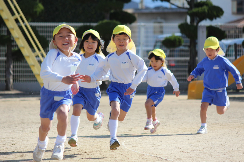 走る姿 慶応幼稚園ブログ 未来の子どもたちへ Dream Can Do Reality Can Do 走る姿 慶応幼稚園ブログ 未来の子どもたちへ Dream Can Do Reality Can Do