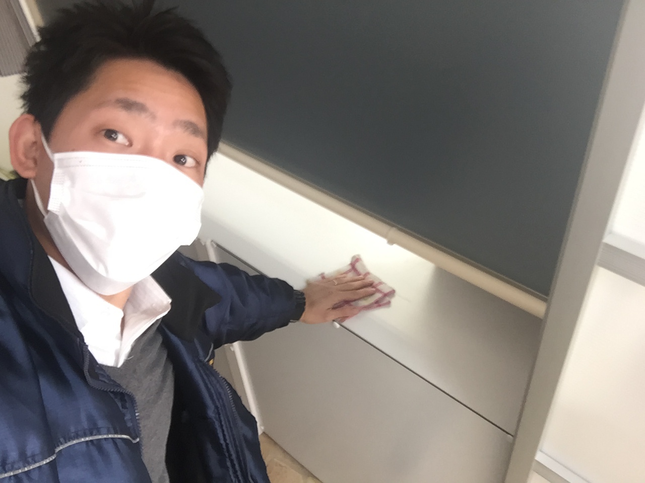 1月20日(金)トミーアウトレット☆ランクル200 ディーゼル 右ハンドル 自社ローン ローンサポート♪♪_b0127002_18514008.jpg