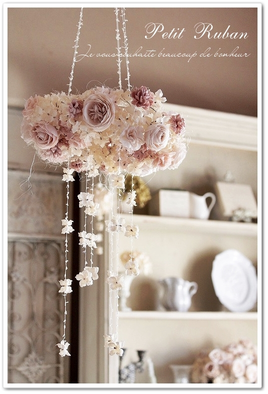 ハンドメイド布花 オーダーのシャンデリアリース Petit Ruban ハンドメイド布花 オーダーのシャンデリアリース Petit Ruban