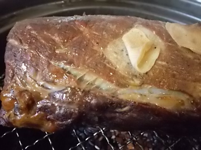 豚ヒレ肉でベーコンを_f0316507_21041859.jpg