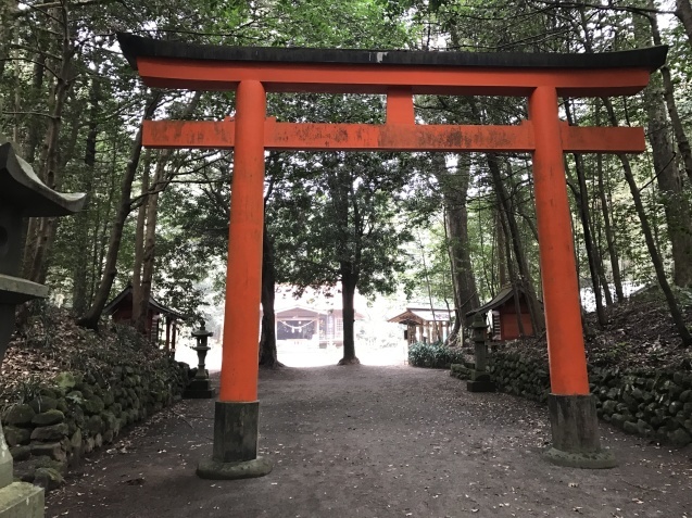 霧島岑神社＆めのもち_b0170834_16564337.jpg