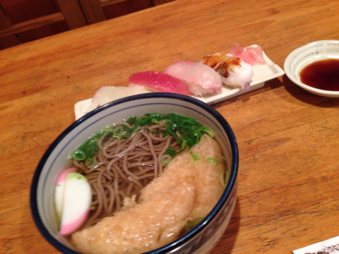 そば定食? 寿司定食? どっち?_c0185356_18510869.jpg