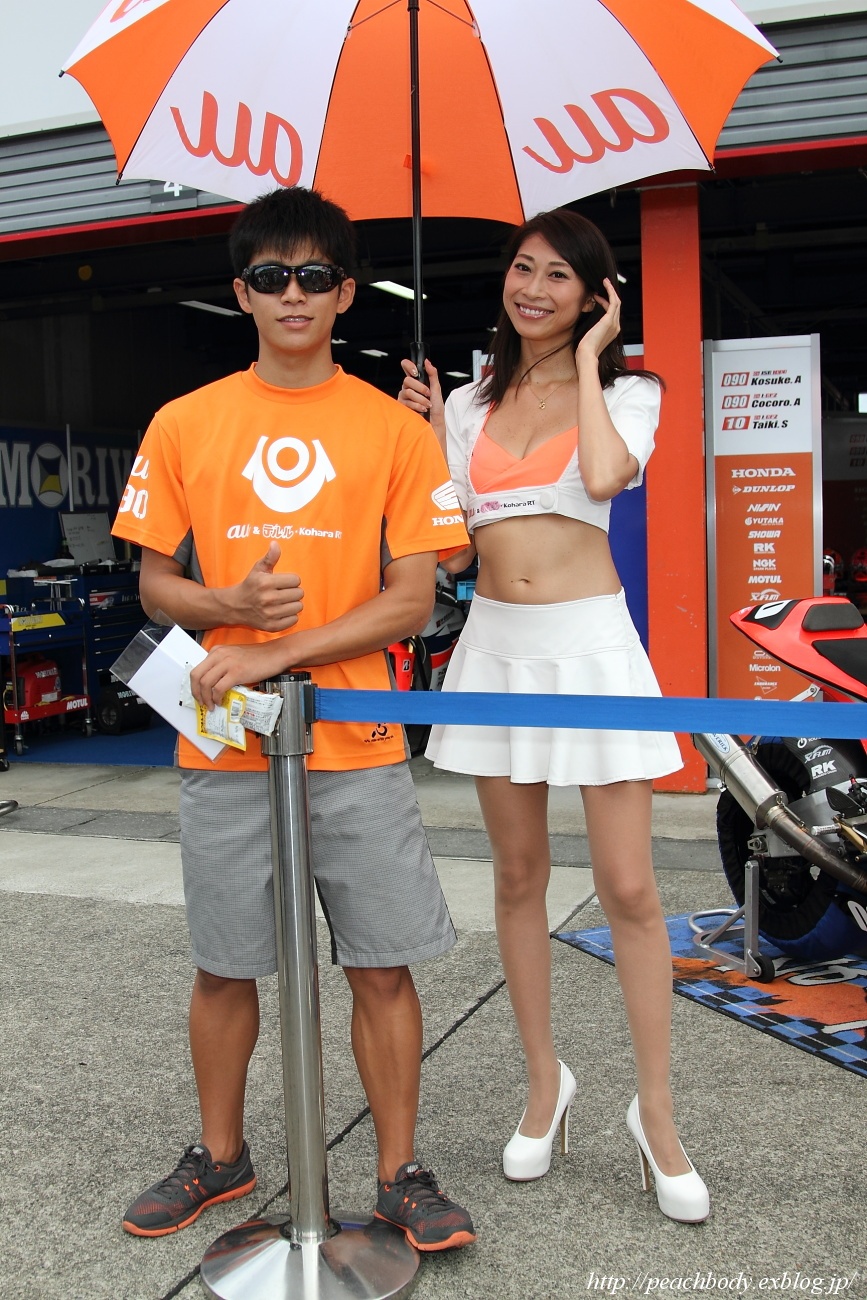 佐々木志織 さん 三浦レイ さん Au テルル Kohara レースクイーン Peach Body 佐々木志織 さん 三浦レイ さん Au テルル Kohara レースクイーン Peach Body