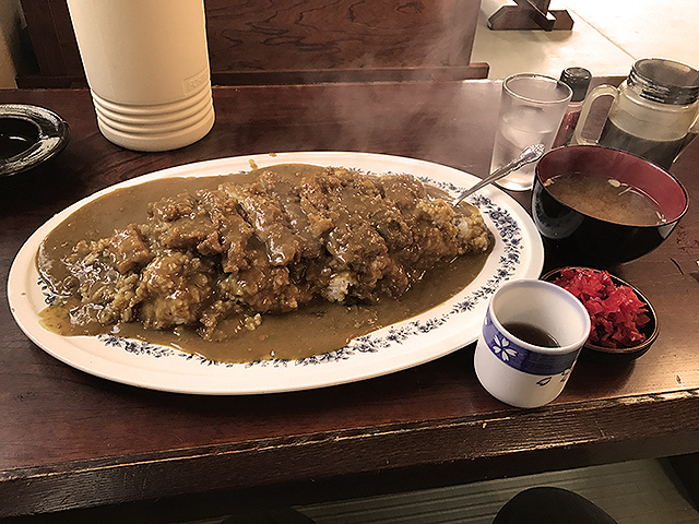 林屋本店のわらじカツカレー Epicure11 林屋本店のわらじカツカレー Epicure11