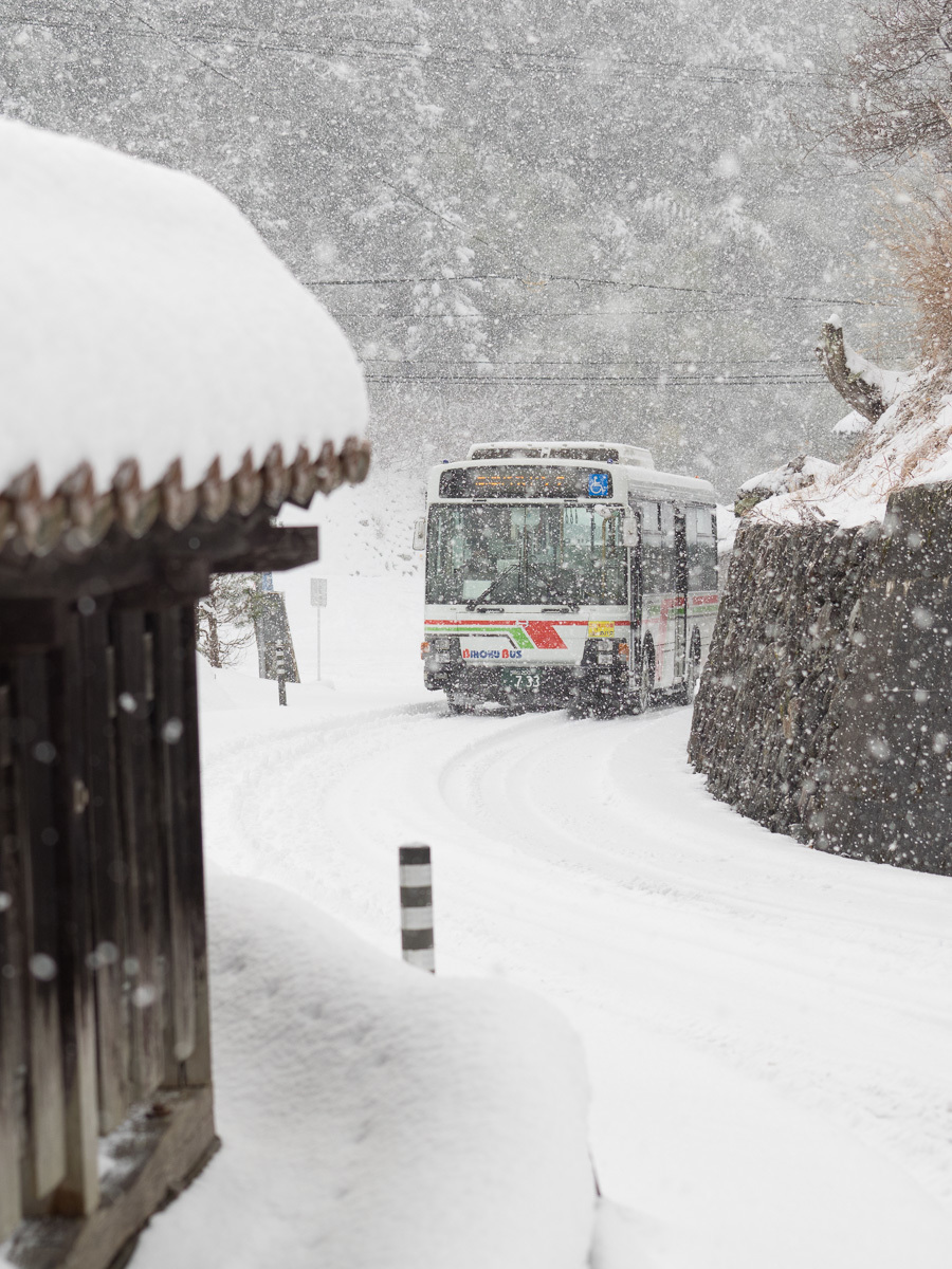 1月15日　雪　吹屋　の4_c0021726_09560368.jpg