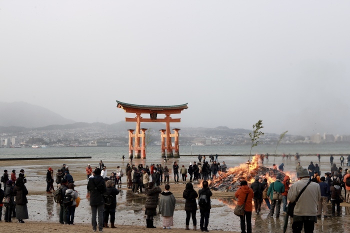 干潮の宮島 広島旅行 - 7 -_f0348831_09074655.jpg
