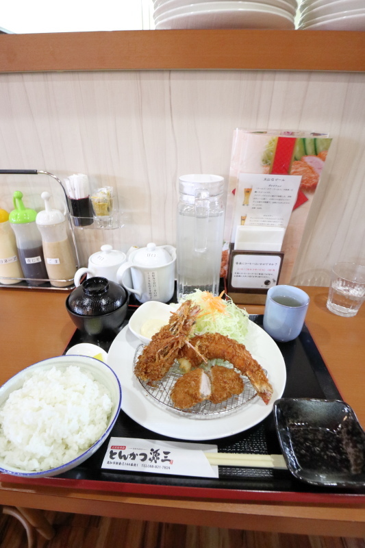 とんかつ源三_a0077663_13055532.jpg