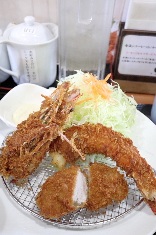 とんかつ源三_a0077663_13062376.jpg