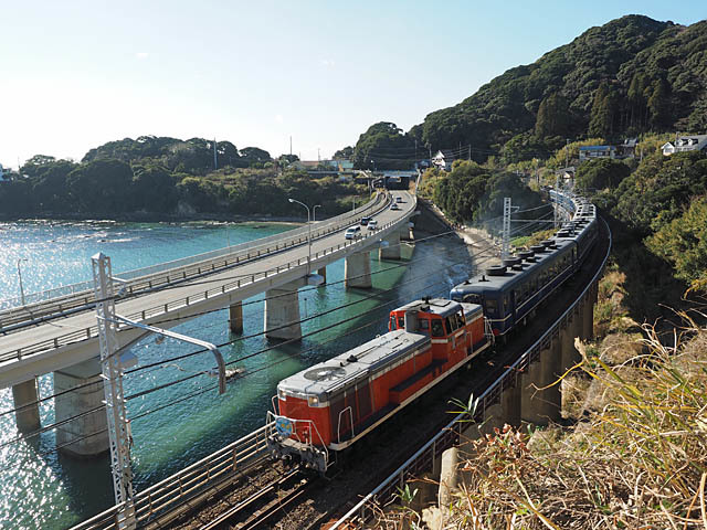 房総休日 DL勝浦＆SL館山_f0199866_09132130.jpg