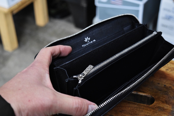 最高の「春財布」です。。。Tsunai Haiya Fenomeno ROUND ZIP WALLET!★!_d0152280_1248068.jpg