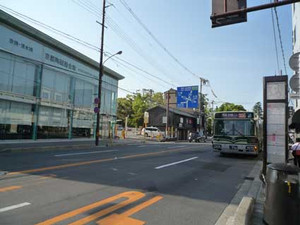 京都市バス２０６番の旅_e0369389_17071064.jpg