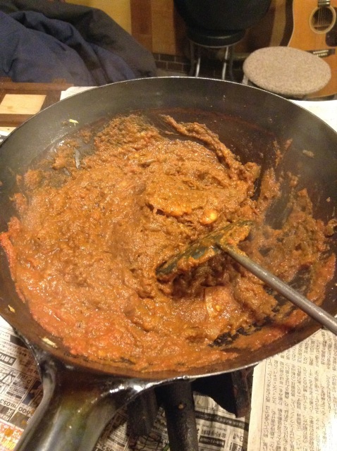 すじ肉を仕込んだもののさて、、すじ肉カレー。_a0334793_04425996.jpg