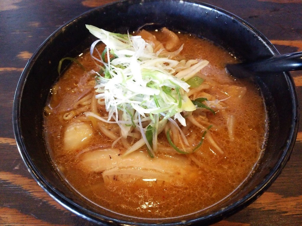泰我さんで朝ラーメン300円 千歳市朝日町 17年10杯目 eihoのブログ 泰我さんで朝ラーメン300円 千歳市朝日町 17年10杯目 eihoのブログ