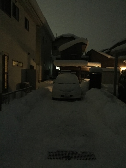駐車場計画。雪の始末について_d0332870_17501670.jpg