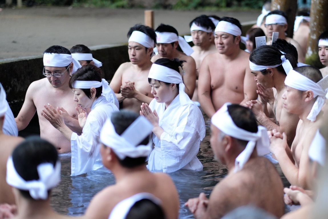 大寒の禊行 ４ 女子編 鹿島神宮 ２０１７ ０１ ２２ 常陸のt S Blog