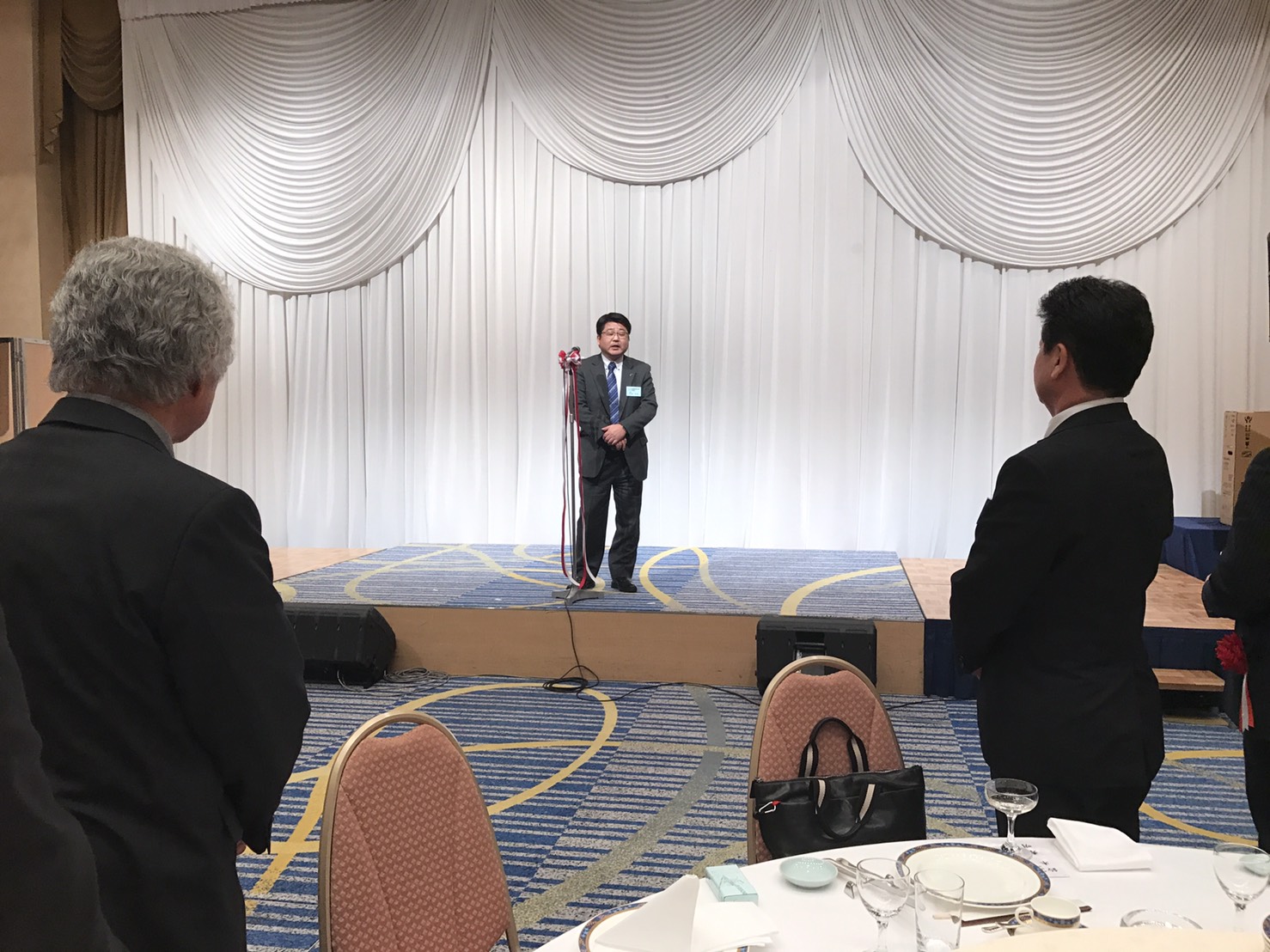1月25日 水曜日のひとログヽ( ‘ω’ )ノ ランクル200ディーゼル逆輸入中♫TOMMY_b0127002_1892730.jpg