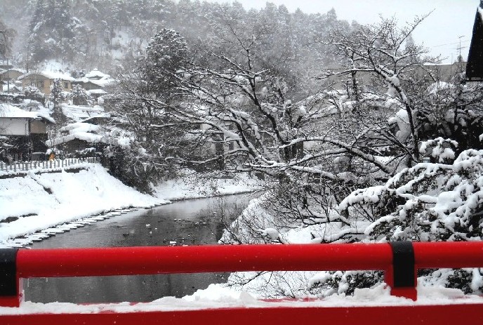 　飛騨高山は雪の中_d0140806_12503856.jpg