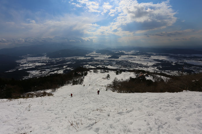 伊吹山へ修行に(^-^;_e0077010_22060845.jpg