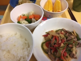 孤高の病院食 2☆_a0078827_15103167.jpg