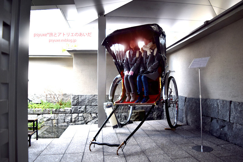 リッツカールトンで人力車_e0131432_16124300.jpg