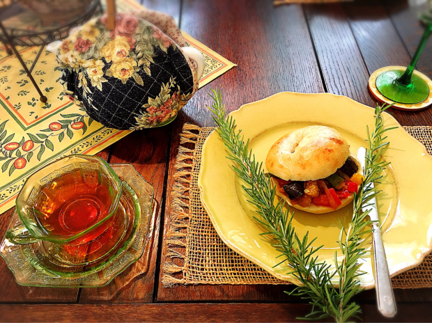 Tea Cozy @2016年7月_e0292546_17431844.jpg