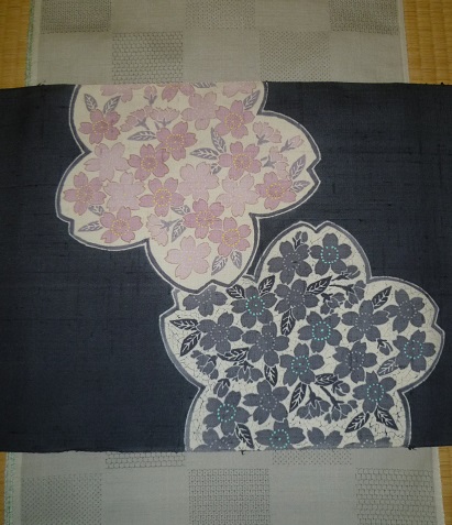 しょうざん生紬一珍染桜の名古屋帯に奥順市松柄結城紬。_f0181251_20205629.jpg