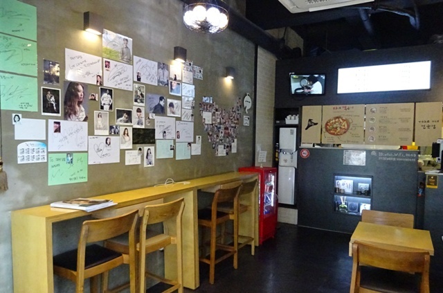 f0201054_22000345.jpg