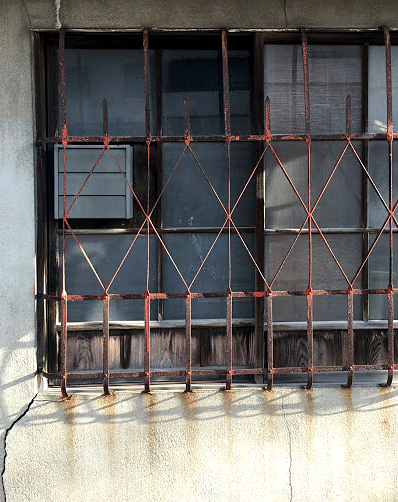 e0364666_09274974.gif