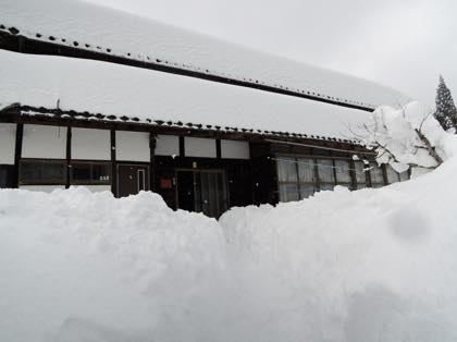 車が壊れそうなガタゴトの市内をさけて滝山越え福部経由で....._b0194185_15464012.jpg