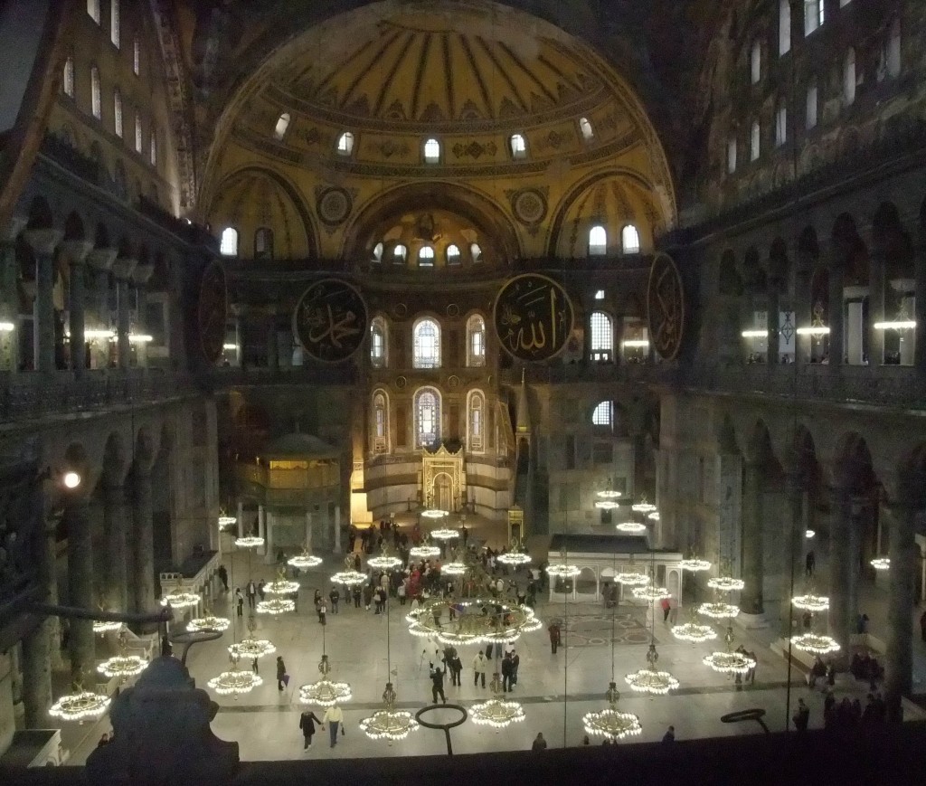 トルコのフォトグラファー、Ahmet Ertuğの写真_b0064411_17503884.jpg