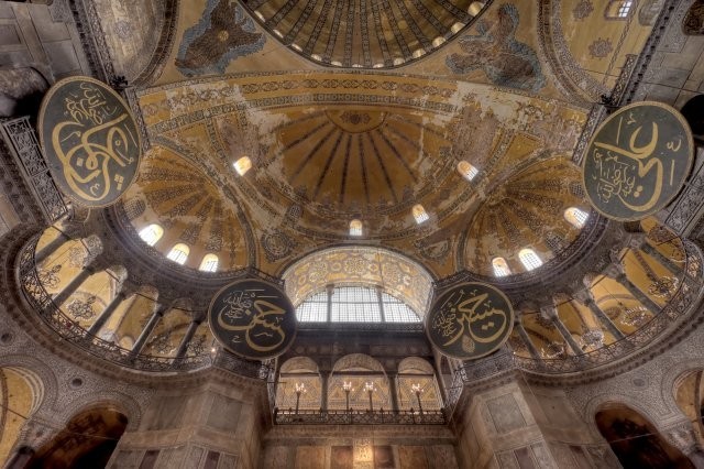 トルコのフォトグラファー、Ahmet Ertuğの写真_b0064411_17503890.jpg
