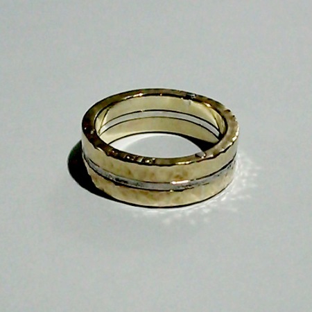 e0338911_17033380.jpg