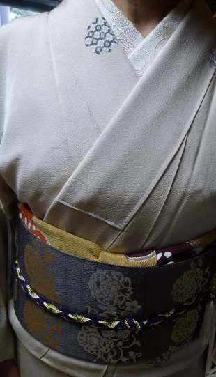 多津子さん・素敵な長羽織・小紋・まいづる三眠蚕帯。_f0181251_17352682.jpg