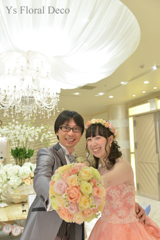 サーモンピンクのドレスにあわせるブーケと花冠_b0113510_09213019.jpg