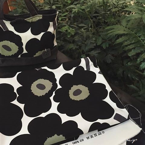 ハギレで作る布小物と著書の事。久々のチラリズム&刺繍サンプラー_f0023333_20192371.jpg