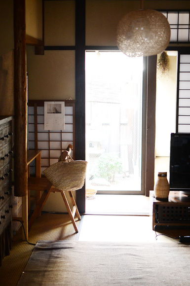 子どもの机と、片付けのこと。_d0227246_11262211.jpg