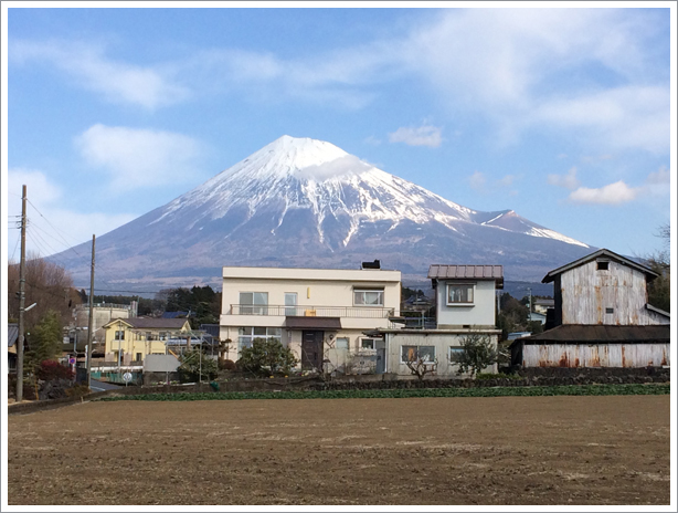 今日の富士山_f0166164_14264337.jpg